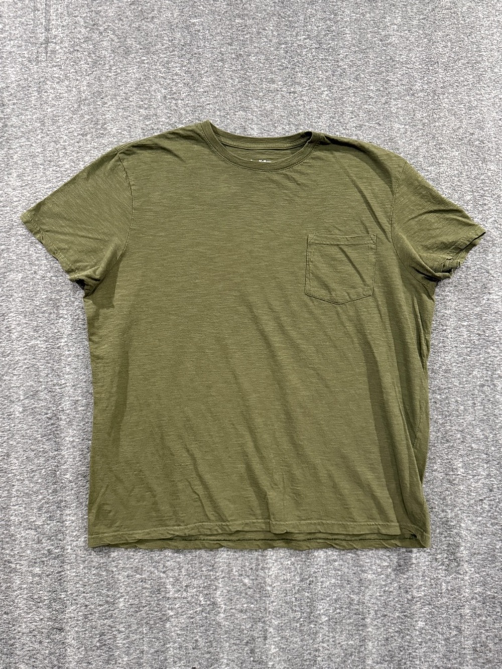 Goodfellow & Co Army Green Crew Neck Pocket‎ Tee Size XL